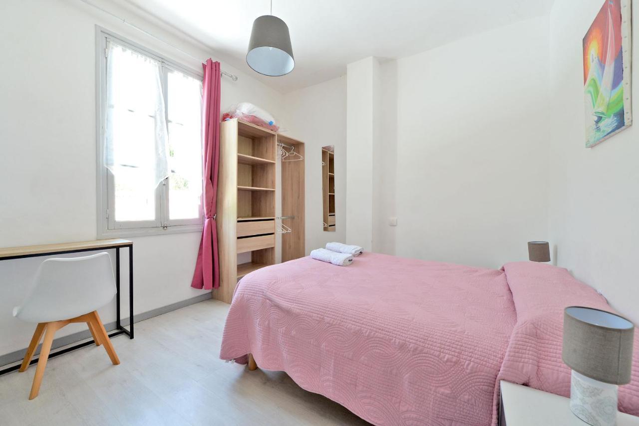 Comme A La Maison Espéraza Exterior photo